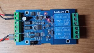 ESP32 Modbus Grundlagen – Praxis mit Relais und Sensor whatsapp image 2026 04 30 at 23.04.30