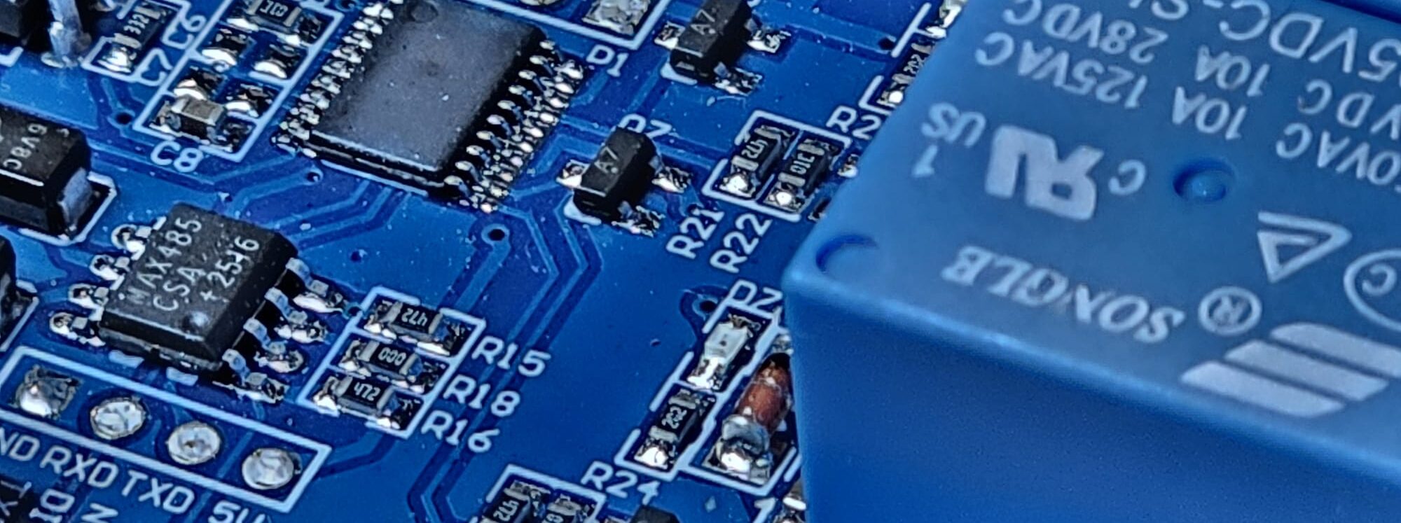 ESP32 Modbus Grundlagen – Praxis mit Relais und Sensor whatsapp image 2026 05 03 at 10.19.02